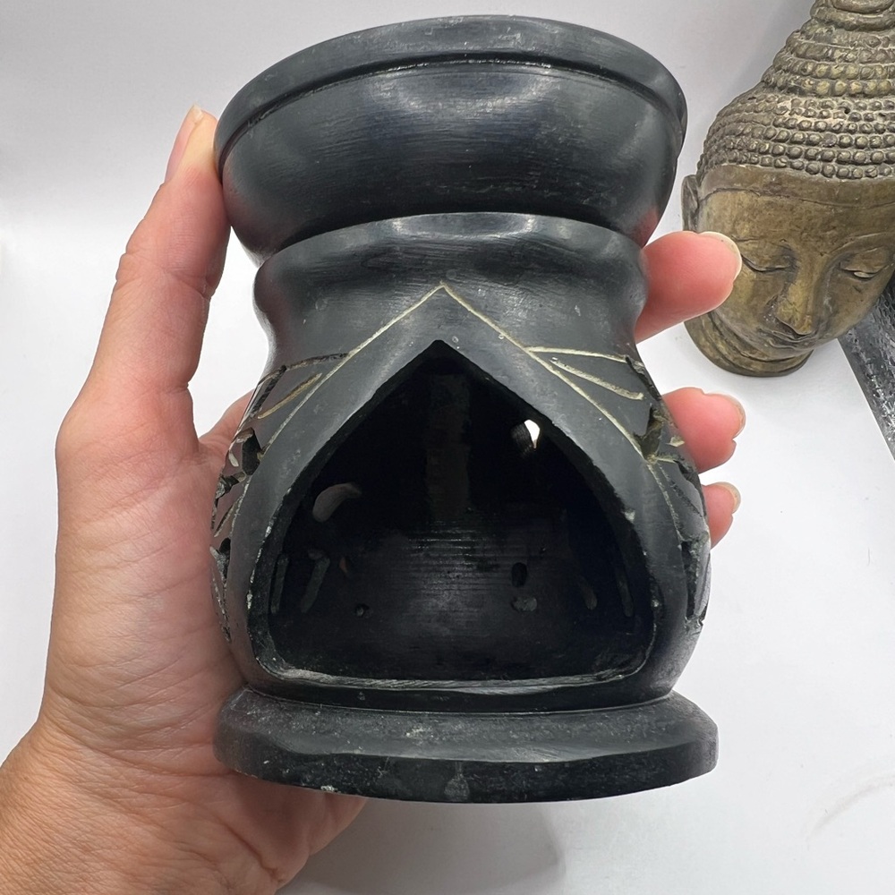 Black onyx wax melt